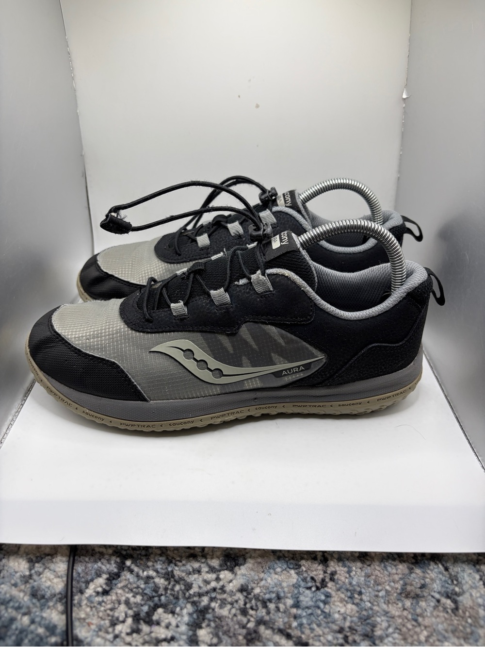 Youth Saucony Aura Running Shoes Size 7